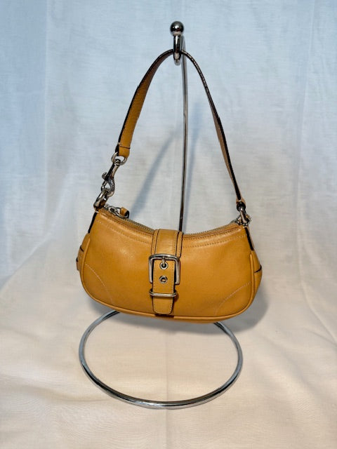Vintage Coach Soho Buckle Demi Hobo Bag